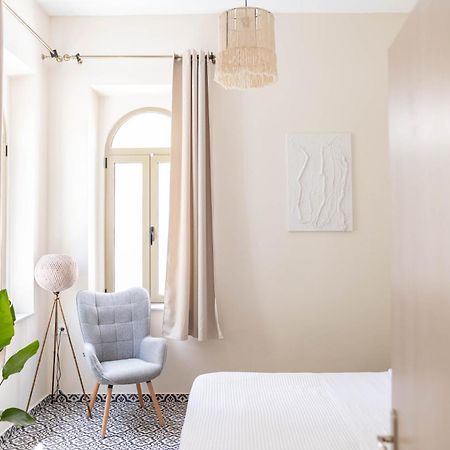Kosnian City Suites Ngoại thất bức ảnh