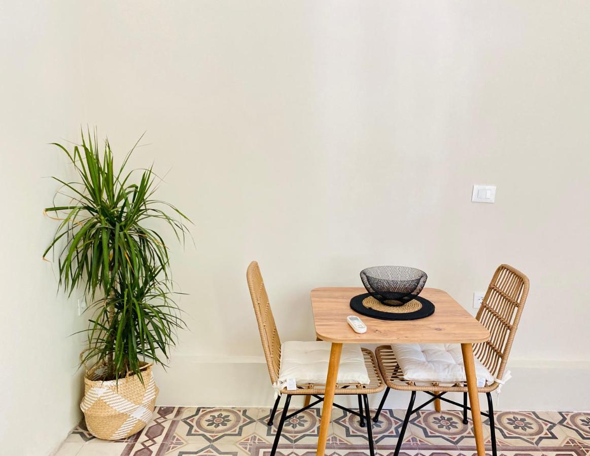 Kosnian City Suites Ngoại thất bức ảnh