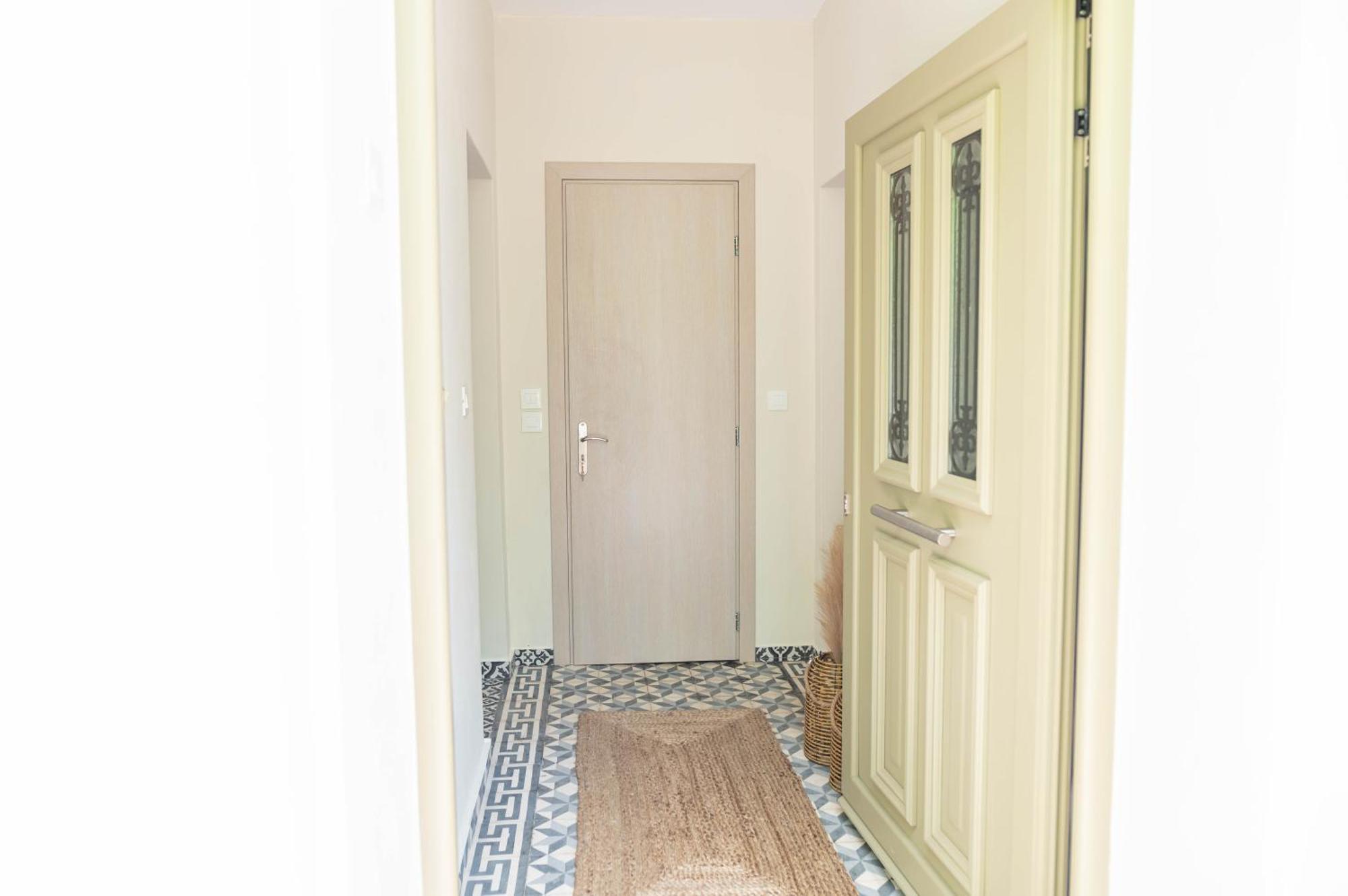 Kosnian City Suites Ngoại thất bức ảnh