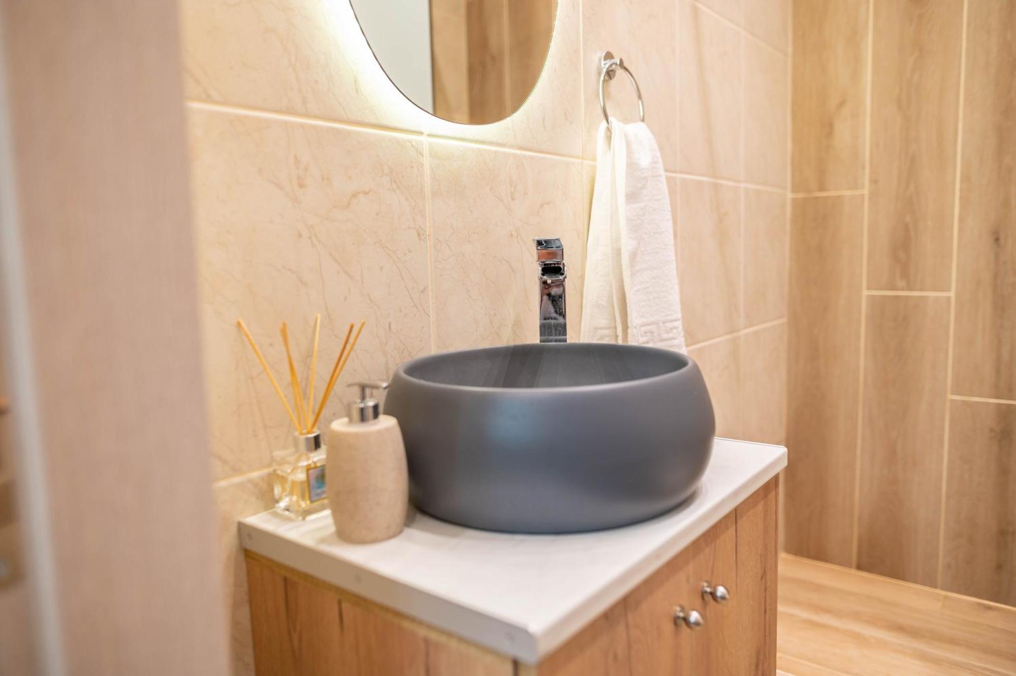 Kosnian City Suites Ngoại thất bức ảnh