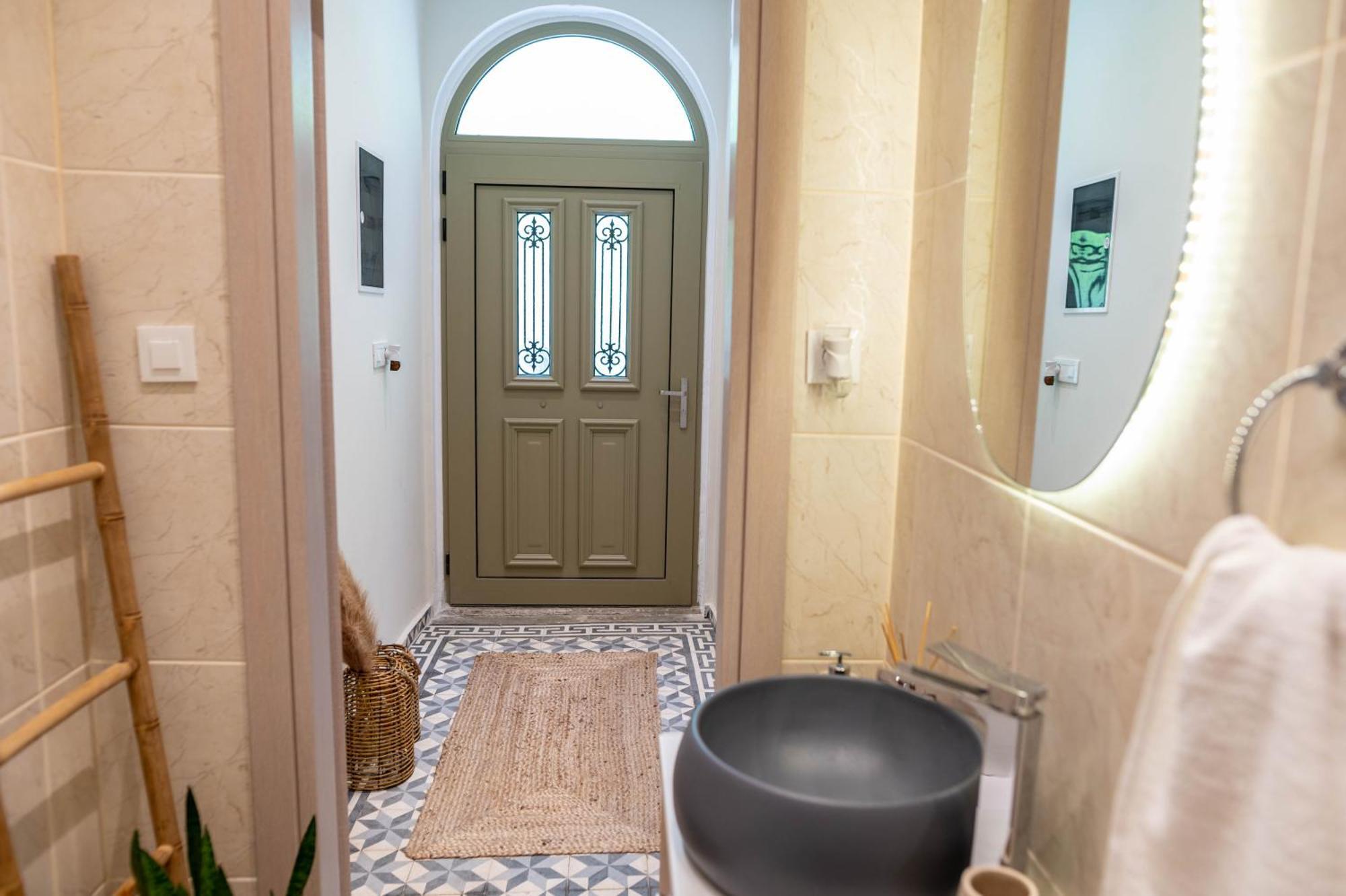 Kosnian City Suites Ngoại thất bức ảnh
